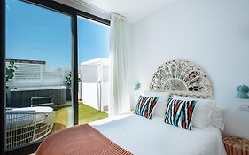 Magno Apartments Alameda 1851 Penthouse - Private terrace&jacuzzi